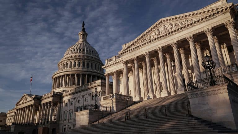 Fed-Gouverneurin Hammack bremst Zinssenkungsfantasie – Januar-Hold wird zum Basisszenario