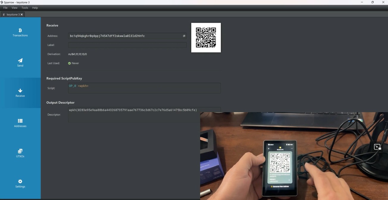 Keystone 3 Pro Hardware Wallet beim Empfangen von Bitcoin mit Sparrow Wallet