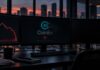 Kryptobörse CoinEX stellt Betrieb ein: Darauf müssen Nutzer jetzt achten CoinEx-Logo auf einem abschaltenden Trading-Bildschirm neben fallendem Kryptokurs und ausgeschaltetem Monitor