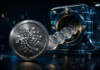 Metallische IOTA-Token treten aus einem geöffneten Tresor und symbolisieren den planmäßigen Token-Unlock.