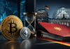 Bitcoin und Ethereum neben einer Sanduhr und einer Steuerakte vor dem Reichstagsgebäude